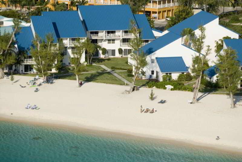 Villas Of The Galleon George Town Extérieur photo